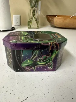 2012 Pokemon TCG Fall Legends Legendary Collector's Tin Rayquaza-EX (EMPTY) - Image 2