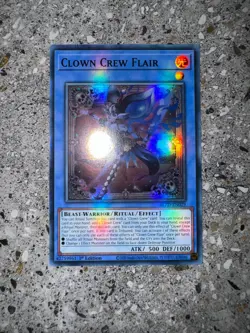 Yugioh TCG Clown Crew Flair BLZD-EN029 Super Rare 1st Edition EU NM-M - Image 3