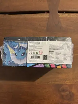 Eevee Pokemon Cards TCG Sealed Lunch Box Tin Holos Treasure Chest 2021 - Image 2