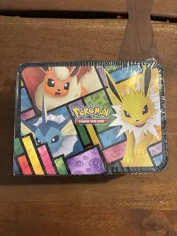 Eevee Pokemon Cards TCG Sealed Lunch Box Tin Holos Treasure Chest 2021 - Image 3