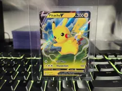 ⚡ Pikachu V – 086/264 – Ultra Rare – Fusion Strike (2021) NM (Raw) Pokemon Card - Image 1