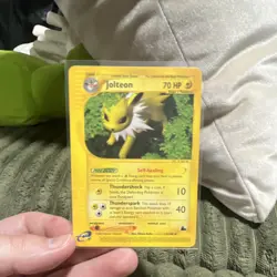 Pokemon Jolteon Skyridge 13/144 Rare 70 HP Stage 1 Regular 2003 TCG Card - Image 1