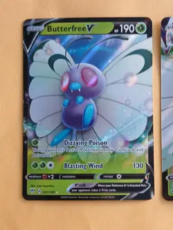 Pokemon Sword & Shield Darkness Ablaze Butterfree V & VMAX 001/189 & 002/189 - Image 4