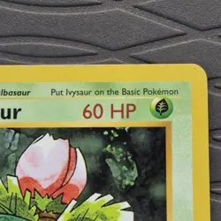 Ivysaur 30/102 Base Set (Shadowless) Uncommon Pokemon Card - Image 3