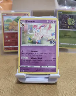 Sylveon 035/078 Pokemon GO Holo LP - Image 1