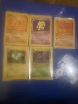 Pokemon- TCG Trading Cards 636996769739 - Image 1