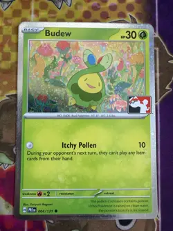 Budew 004/131 Cosmos Holo Pokemon Play! Prize Pack Series 7 Play Stamp - Image 1