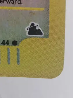 Pokemon Buried Fossil 47/144 Skyridge reverse holo - Image 4