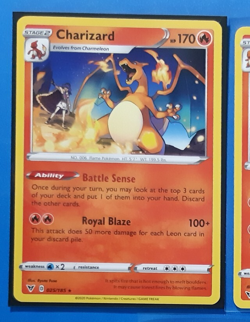 Charizard 025/185 Pokemon card Vivid Voltage rare NM - Image 1