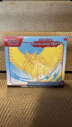 Pokemon Tcg Paradox Rift Roaring Moon Elite Trainer Box - Image 1