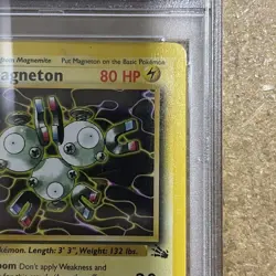 1999 Pokemon Fossil Magneton 1st Edition *non-holo* #26 PSA 8 - Image 4