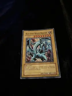 Yugioh Blue-Eyes White Dragon SKE-001 Super Rare Unlimited Edition MP - Image 2