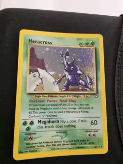 2000 Pokemon Neo Genesis Heracross Holo Rare, Swirl Unlimited trading card 6/111 - Image 3