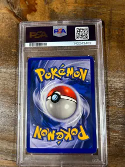 POKEMON 1999 Game 1st Edition MACHAMP Holo #8 PSA 5 RARE - Image 2