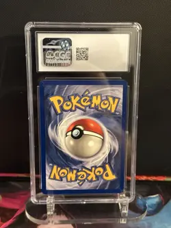 Machop Pokemon 1999 Base Set 52/102 CGC 9 MINT - Image 2