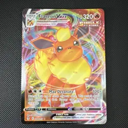2021 Pokemon Evolving Skies Flareon VMAX 018/203 NM - Image 1