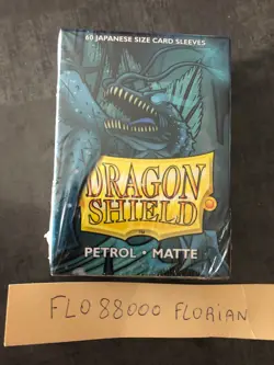 yugioh 60 Proteges Cartes Dragon Shield Small Sleeves - Matte Petrol - Image 1
