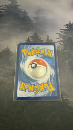 2021 Pokemon Evolving Skies Alcremie V 064/072 Holo Ultra Rare - Image 2