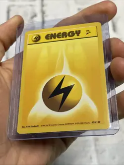 Pokemon Card Base Set 2 Lightning Energy 128/130 Vintage Vtg NM/MT Nintendo TCG - Image 2