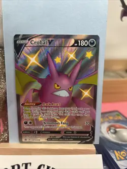 Crobat V Pokemon • Promo • SWSH098 Sword & Shield Promo - Image 2
