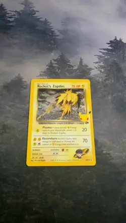 1999 Pokemon Team Rocket Rocket's Zapdos 15/132 Holo - Image 1