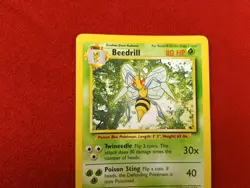 Beedrill 17/102 Rare Non Holo Base Set Unlimited WOTC Vintage LP 1999 - Image 3