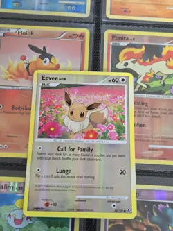 Eevee Reverse Holo 62/100 Majestic Dawn 2008 Pokemon TCG - MP/HP - Image 1