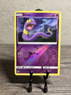 Ekans 26/68 Hidden Fates Reverse Holo-Vintage-Pokemon TCG-Fast Shipping-LP!! - Image 1