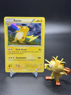 Raichu 27/83 Pokemon Generations Holo - NM - Image 1
