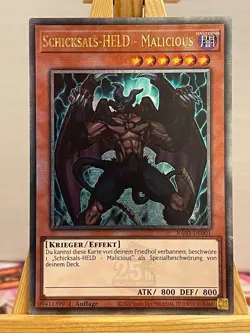 Schicksala-HELD - Malicious RA03-DE001 Quarter Century Secret Rare DE NM YUGIOH - Image 1