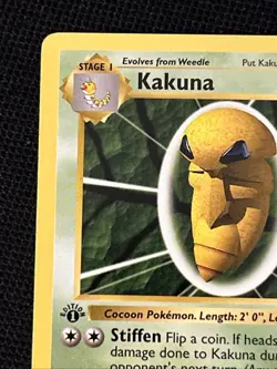 Pokemon Kakuna 33/102 (1st Edition) Shadowless *Near Mint* Card Never Played - Image 3