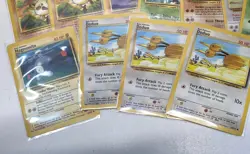 Mixed Vintage Pokemon First Generation Non Holo Trading Card Bundle (Set Of 30) - Image 4