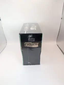 Pokemon Evolving Skies Elite Trainer Box(Leafeon/Umbreon/Jolteon/Flareon) Sealed - Image 2