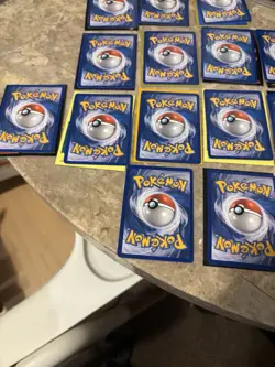 Pokemon reverse holographic 2007-2011 card lot - Image 4