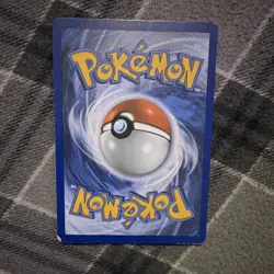 The Pokemon Company Mew 53/108 Evolutions English Holo Rare Basic 40 HP - Image 2
