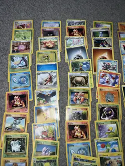 Vintage WOTC Pokemon Non Holo Lot Rare Base Fossil Jungle 100+ Card Lot - Image 3