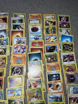 Vintage WOTC Pokemon Non Holo Lot Rare Base Fossil Jungle 100+ Card Lot - Image 4