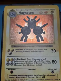 Pokemon TCG Magneton Base Set Shadowless 9/102 Holo - LP - Image 3