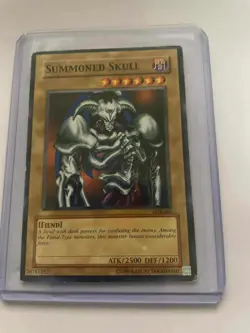 YuGiOh Summoned Skull SDY-004 Starter Deck Yugi Rare Holo 2002 ATK2500 DEF1200 - Image 2