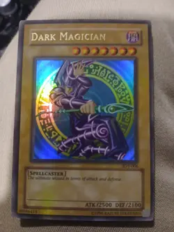 Yu-Gi-Oh Yu GI Oh! Dark Magician Holo Foil Ultra Rare Card SDY-006 - Image 1