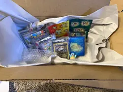 Pokemon TCG 4 - Pack Mystery Box (4 Booster Packs & 4 Mystery Packs) - Image 4