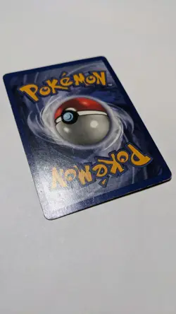 Gyarados 006/102 Base Set Holo MP vintage Pokemon card - Image 4