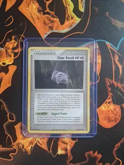 Claw Fossil Hp 40 91/110 Holon Phantoms POKEMON CARD LP - Image 1