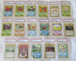17 card lot of 1999 Pokemon Fossil & Jungle all PSA 9, Mint cards - Image 1