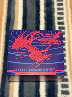 Pokemon Sword & Shield Darkness Ablaze Elite Trainer Box ETB - Image 1