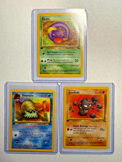 Vintage Pokemon FOSSIL SET - 1ST EDITION - 3 Card Lot Ekans ,Omanyte ,Geodude - Image 1