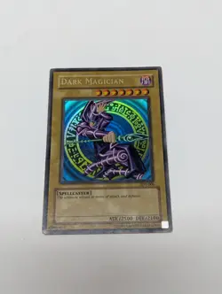 Yugioh Dark Magician SDY-006 Ultra Rare Unlimited HP - Image 1