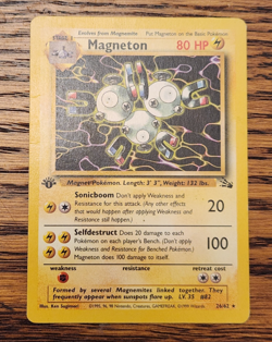 Magneton 26/62 1st Edition MP 1999 Pokemon WOTC Fossil Non-Holo Rare Card VTG - Image 1