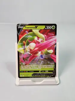 Tsareena V 021/264 Ultra Rare Holo Fusion Strike Pokemon - Image 1