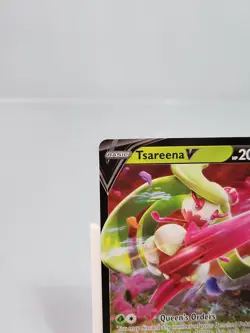 Tsareena V 021/264 Ultra Rare Holo Fusion Strike Pokemon - Image 2
